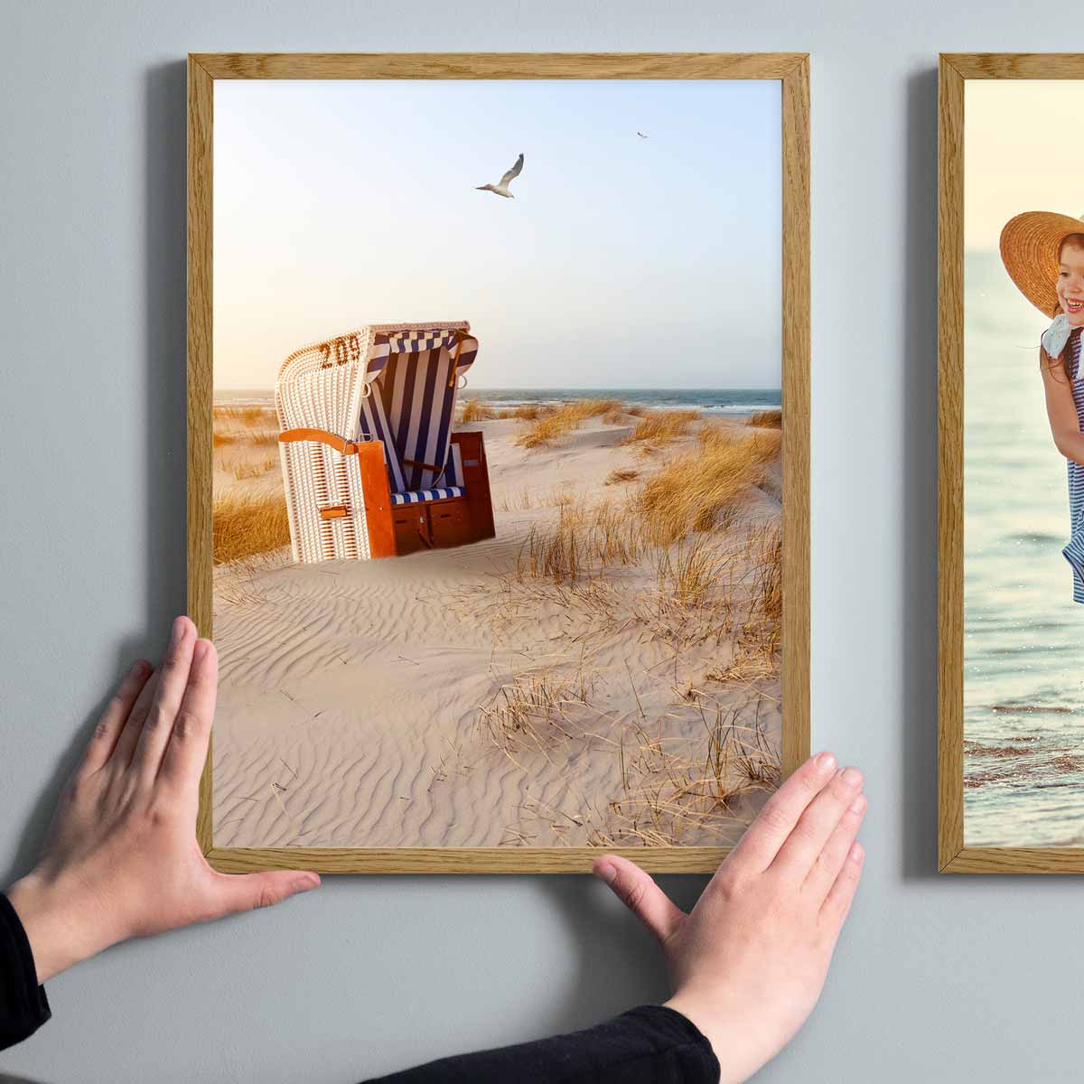 Lot De 2 Cadres Photo MDF Couleur Bois 10x15 Cm - Avec Verre Organique, Crochets Muraux - Pour Affichage Horizontal Ou Vertical